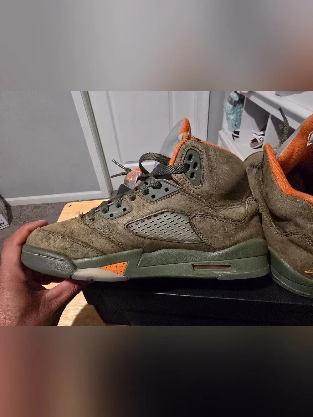 Nike Air Jordan V 5 Retro Army Olive Solar Orange Undftd DD0587-308 sz 7Y Men's